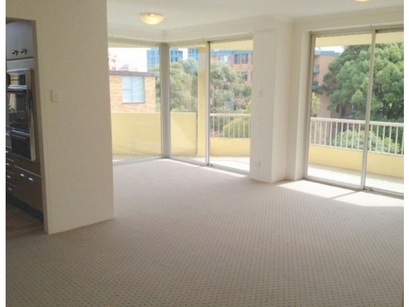25/25-31 Johnson st, Chatswood NSW 2067