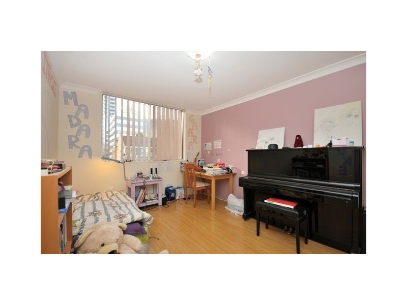 88 Albert Ave, Chatswood NSW 2067