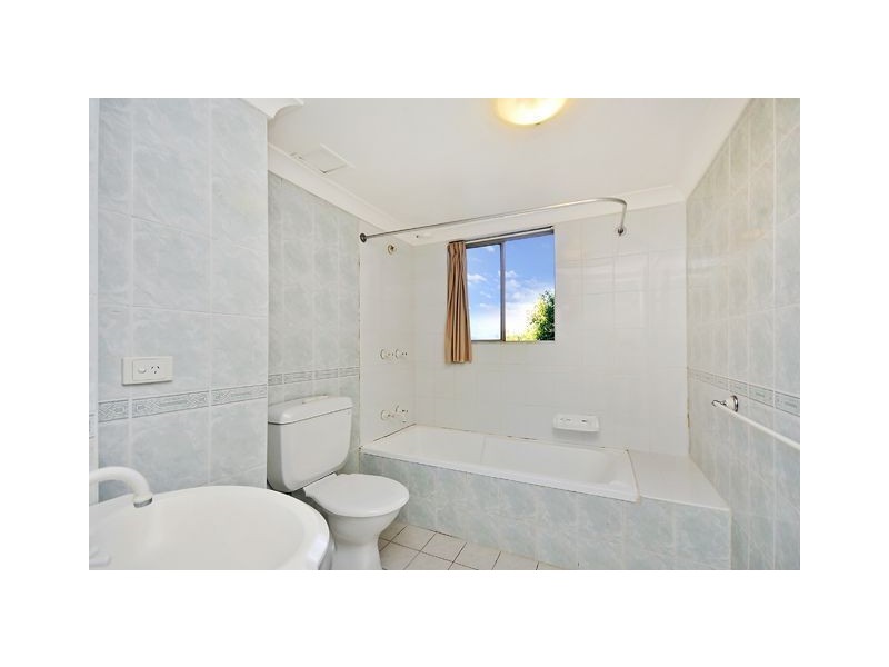 11/2 Wilson St, Chatswood NSW 2067