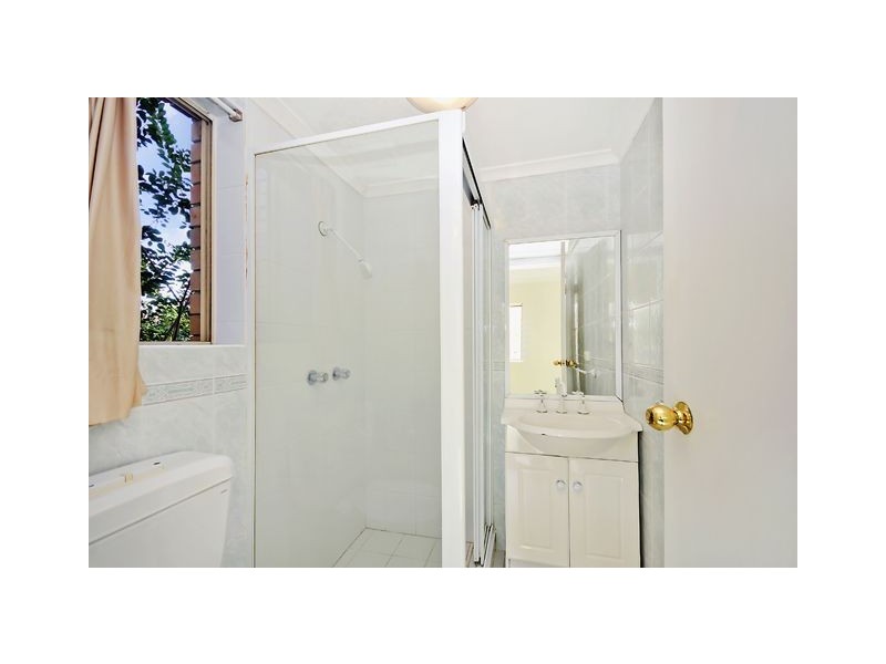 11/2 Wilson St, Chatswood NSW 2067