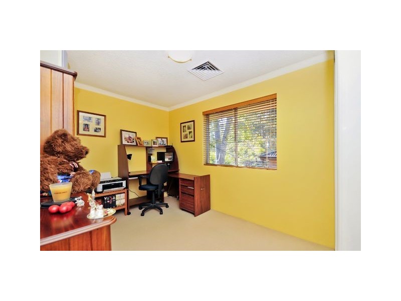 5/17 Doomben Ave., Eastwood NSW 2122