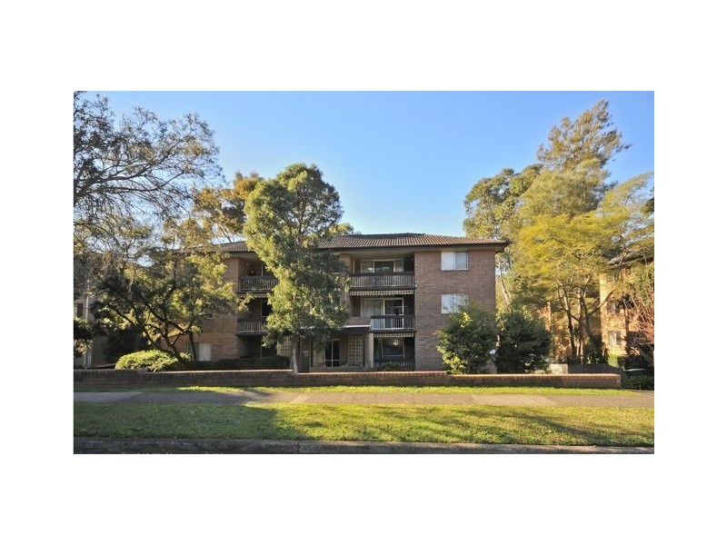 5/17 Doomben Ave., Eastwood NSW 2122