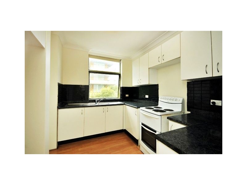 37-39 Johnson St, Chatswood NSW 2067