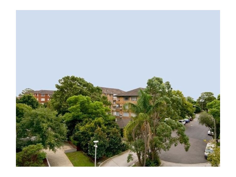 1 Day street,  2Bedroom + Study + Guest, Chatswood NSW 2067