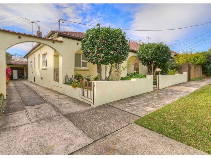 3 Saywell St, Chatswood NSW 2067