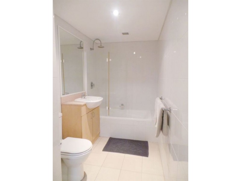 206/6-8 Freeman Rd, Chatswood NSW 2067