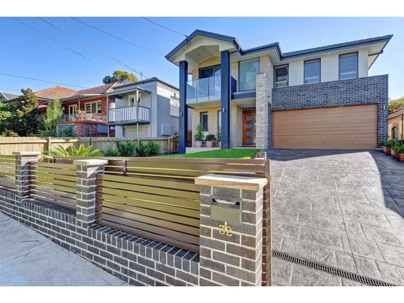 . ., Willoughby NSW 2068