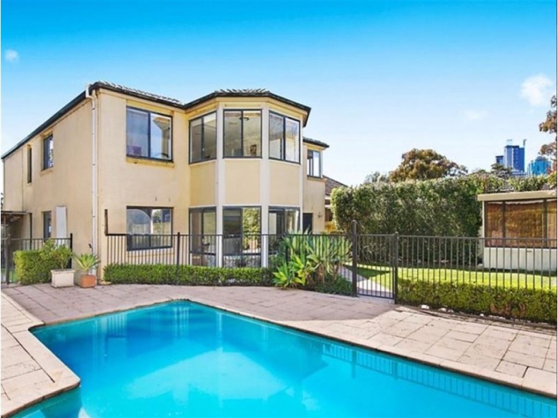 . Fullers Rd, Chatswood NSW 2067