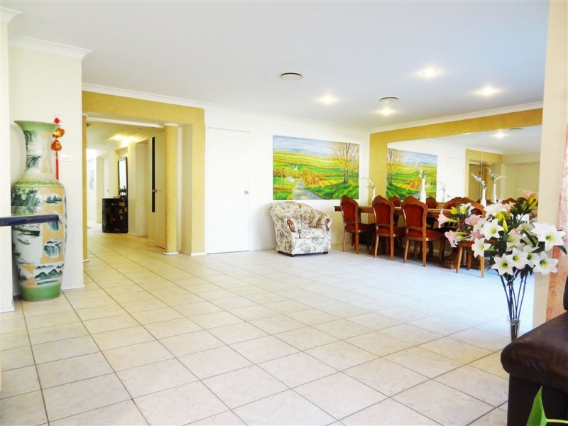 . Fullers Rd, Chatswood NSW 2067