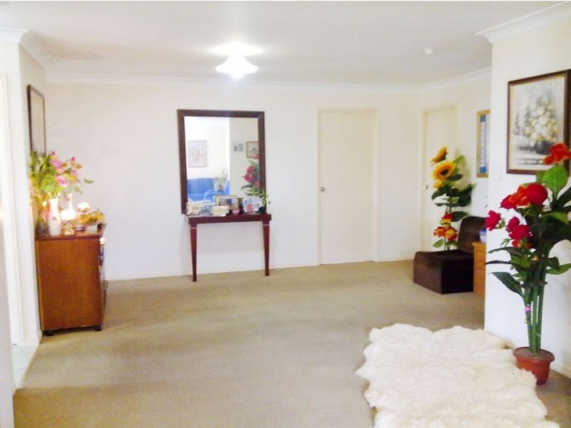 Edens Landing QLD 4207