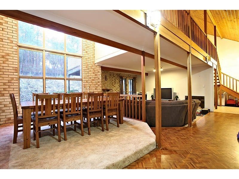 6 Sally Court, Warner QLD 4500