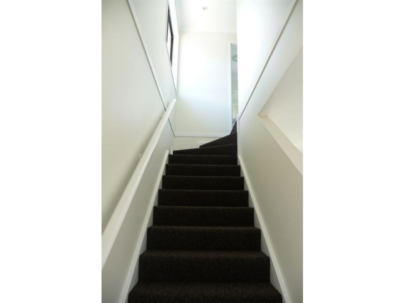 4/118 Samsonvale Rd, Strathpine QLD 4500