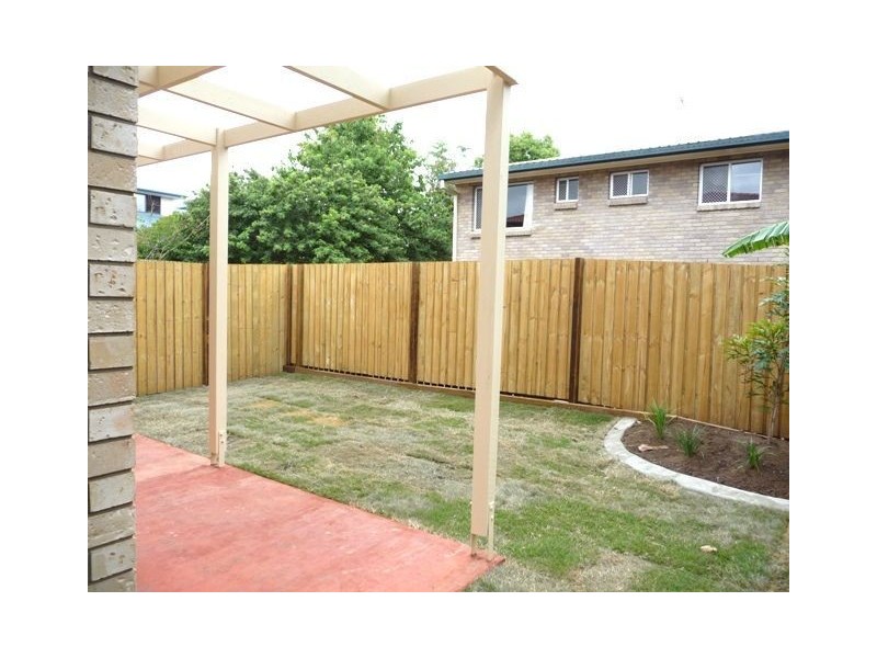 3/6 Butcher Ave, Lawnton QLD 4501