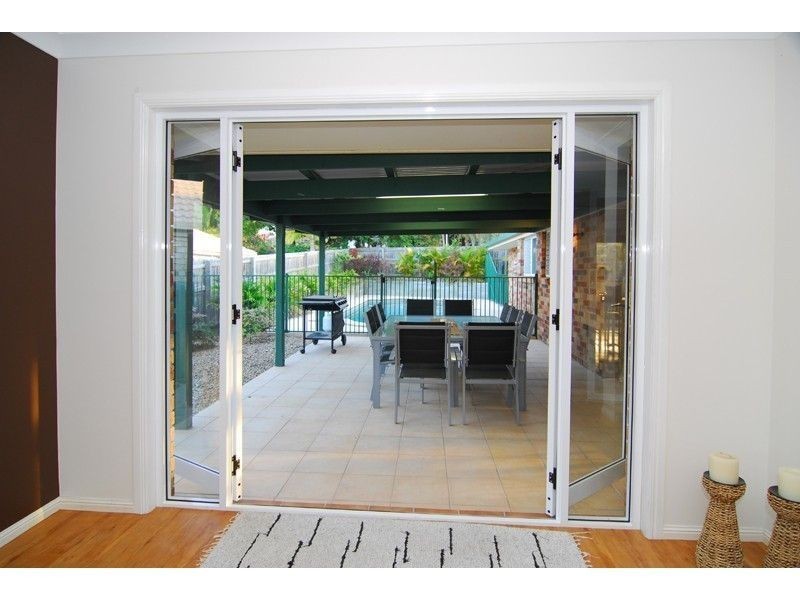 30 Tralee Pl, Parkinson QLD 4115