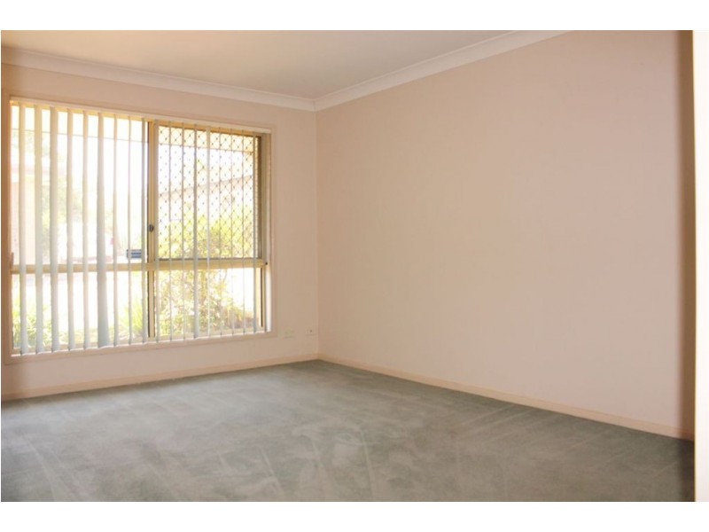 5/2 CORELLA PL, Runcorn QLD 4113