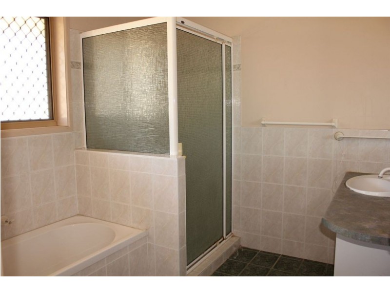 5/2 CORELLA PL, Runcorn QLD 4113