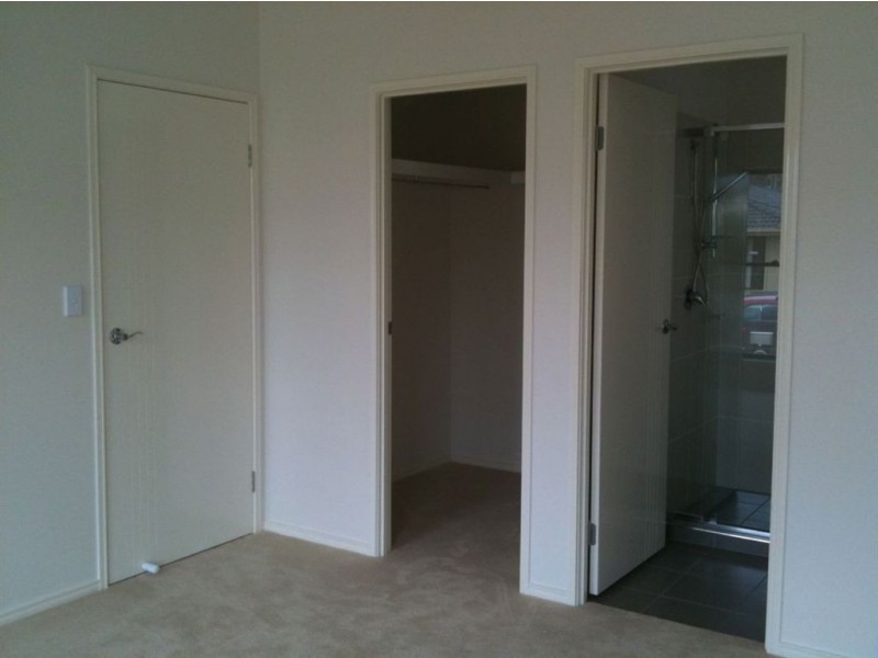 12 Pimento Place, Springfield Lakes QLD 4300