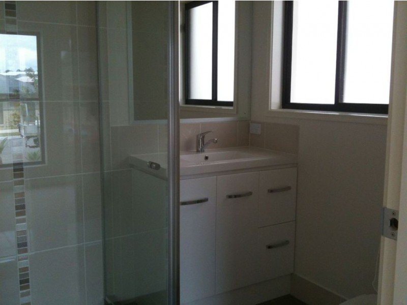 12 Pimento Place, Springfield Lakes QLD 4300