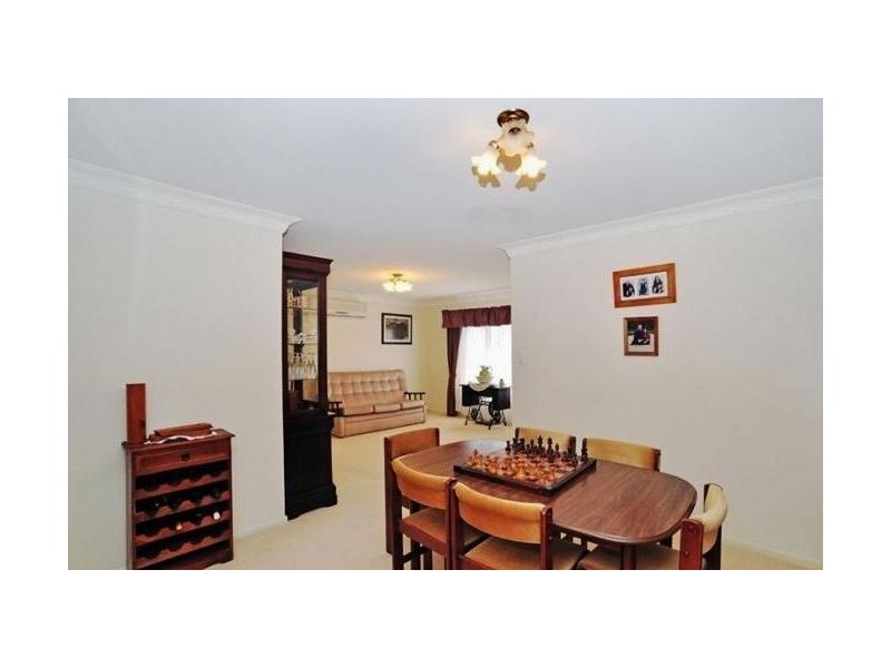 5 Cardinet crt, Petrie QLD 4502