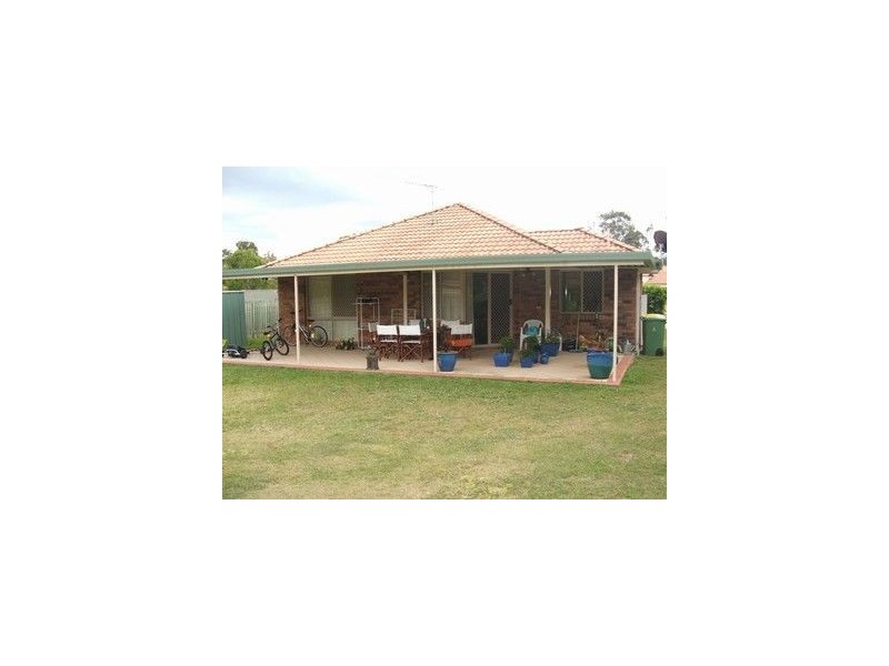 8 Wargon Court, Petrie QLD 4502