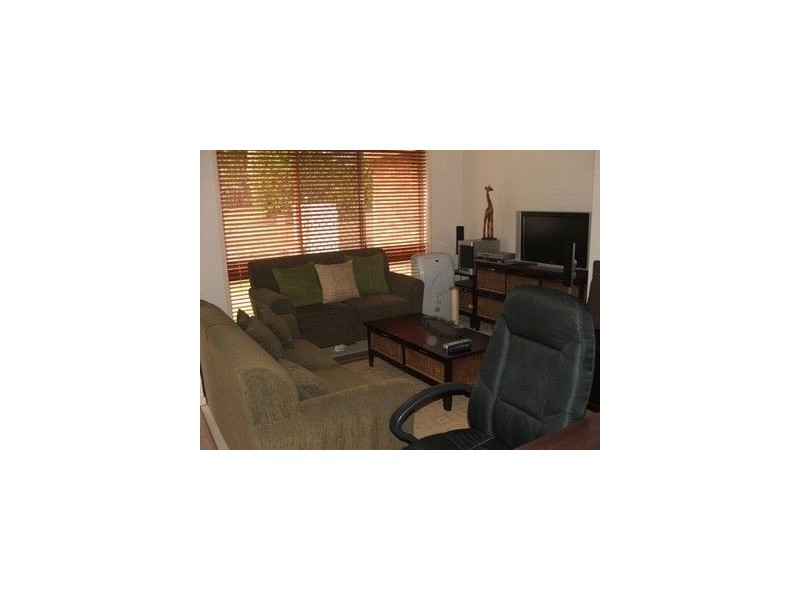 8 Wargon Court, Petrie QLD 4502