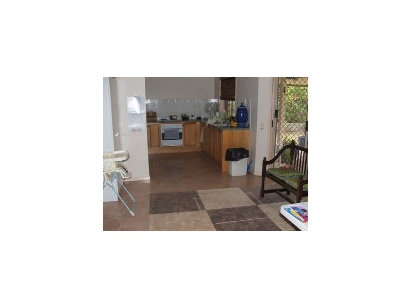 8 Wargon Court, Petrie QLD 4502