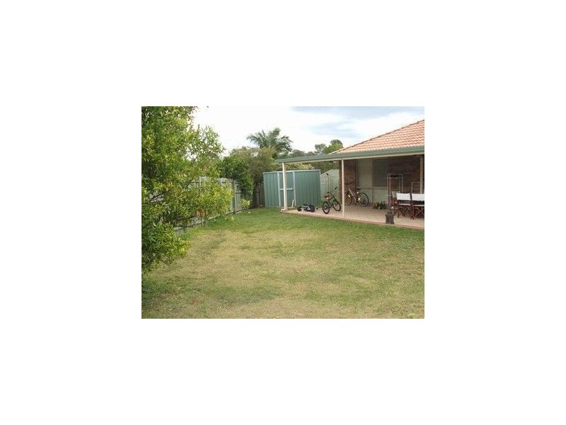 8 Wargon Court, Petrie QLD 4502