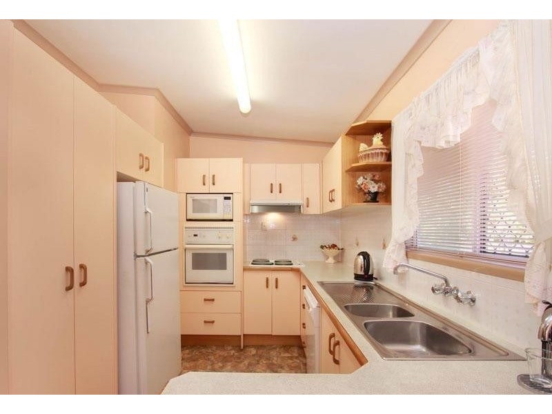 11 Walsham st, Bray Park QLD 4500