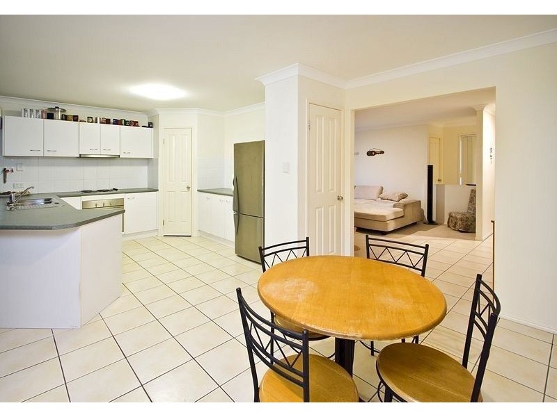 3 Bison ct, Warner QLD 4500
