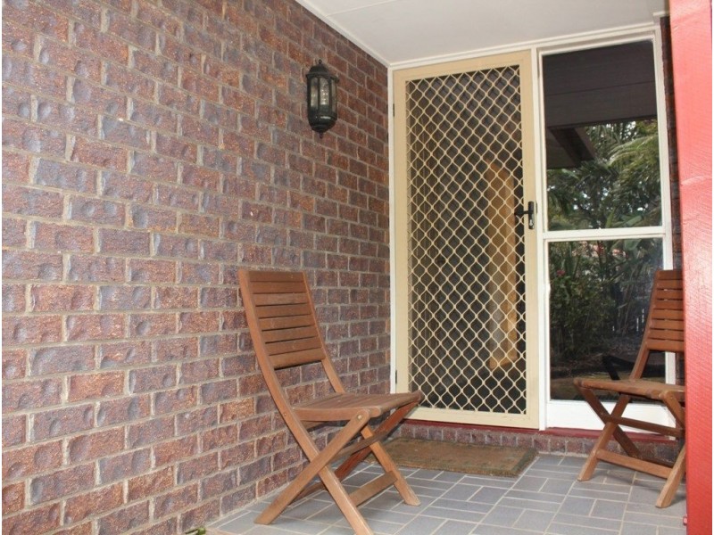 1 Burgundy crt, Petrie QLD 4502