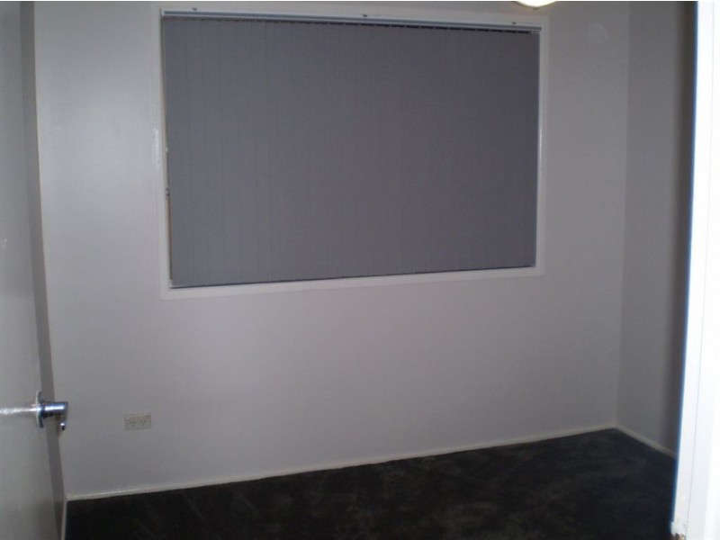 16 Chambery Rd, Petrie QLD 4502