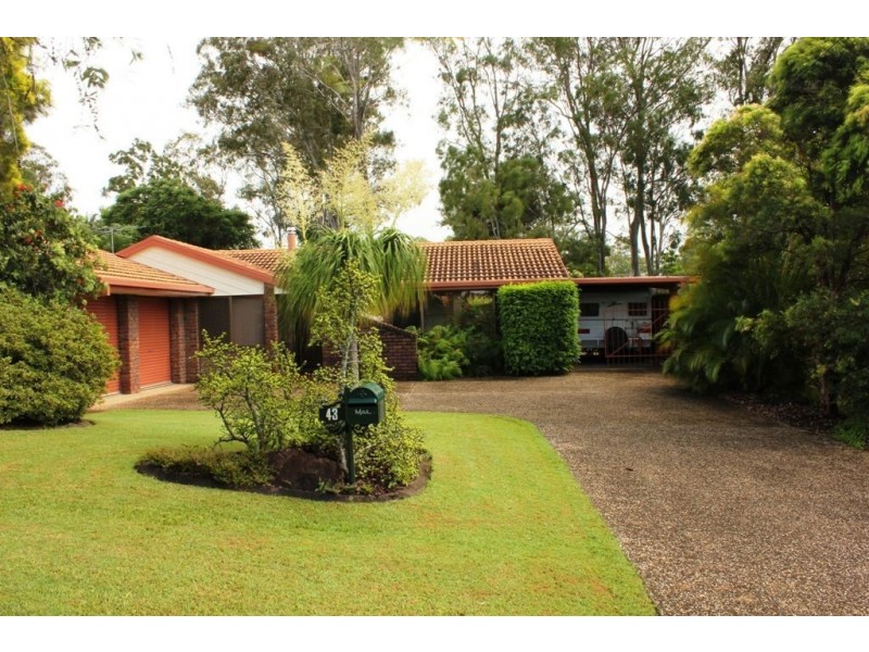 43 Woonara dve, Petrie QLD 4502