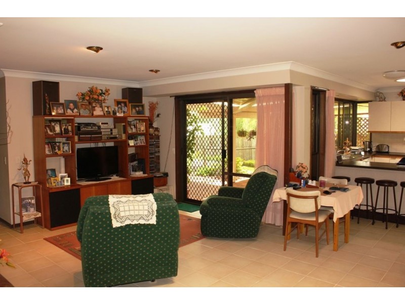 43 Woonara dve, Petrie QLD 4502