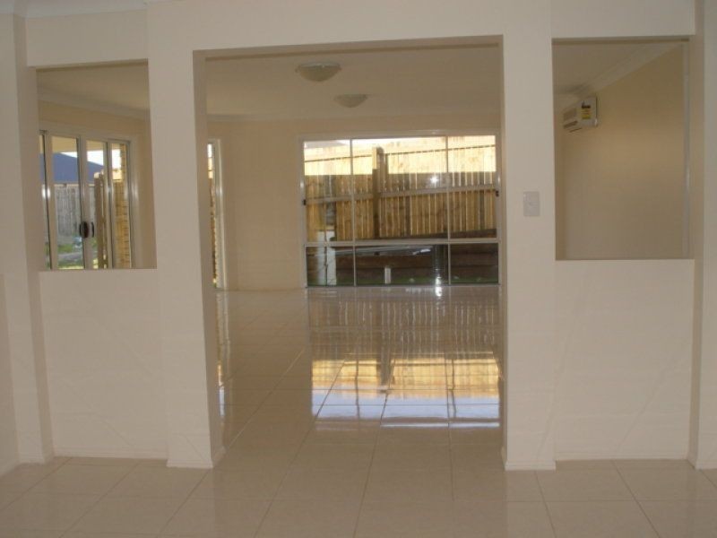 3 Tenzing St, Warner QLD 4500