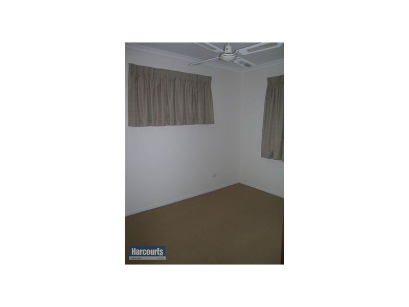 10 Minstreal St, Kallangur QLD 4503