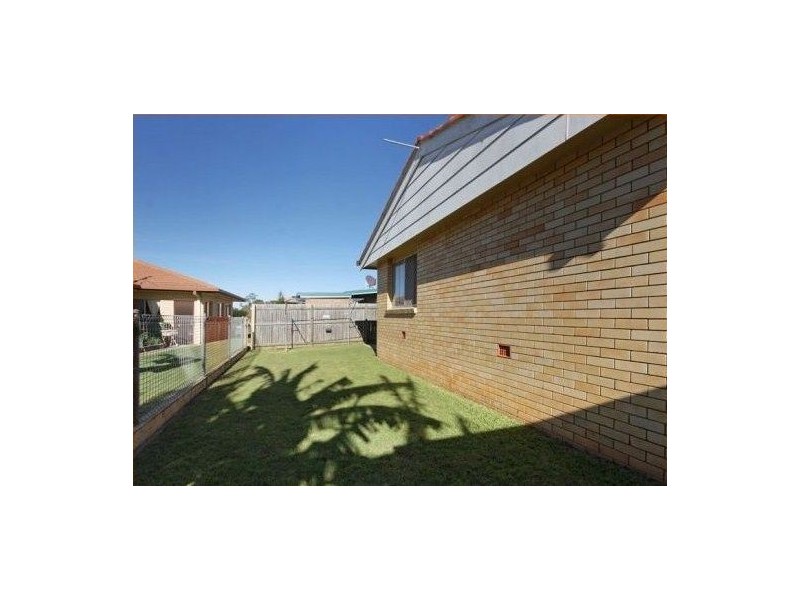 4 Ottilie st, Strathpine QLD 4500