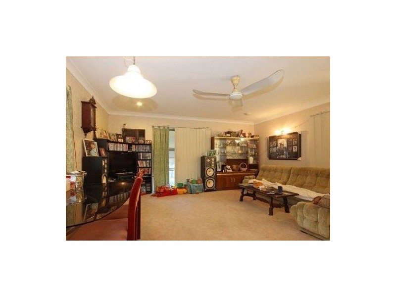 4 Ottilie st, Strathpine QLD 4500
