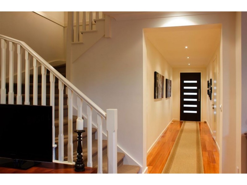 12 Courtney Street, Cheltenham VIC 3192