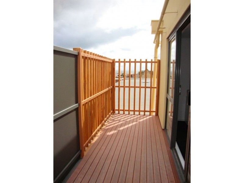 21/72 Bay Road, Sandringham VIC 3191