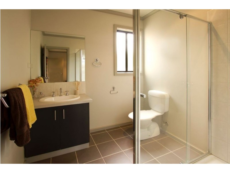 1/2 Mills, Hampton VIC 3188