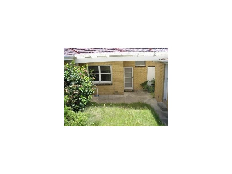 Rear/326 Beach Road, Black Rock VIC 3193