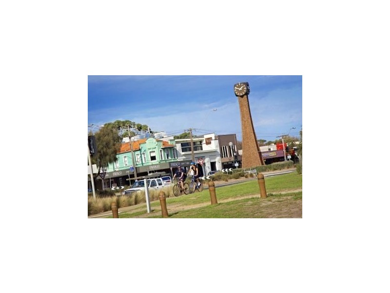 Rear/326 Beach Road, Black Rock VIC 3193