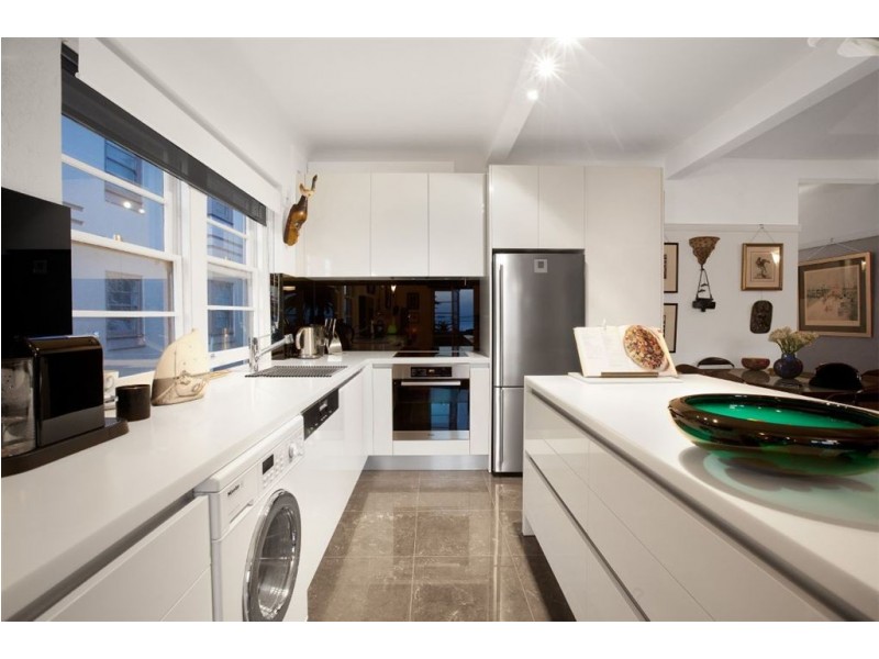 14/18-20 Esplanade, St Kilda VIC 3182