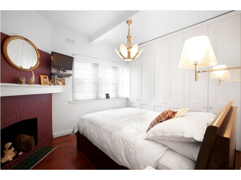 14/18-20 Esplanade, St Kilda VIC 3182