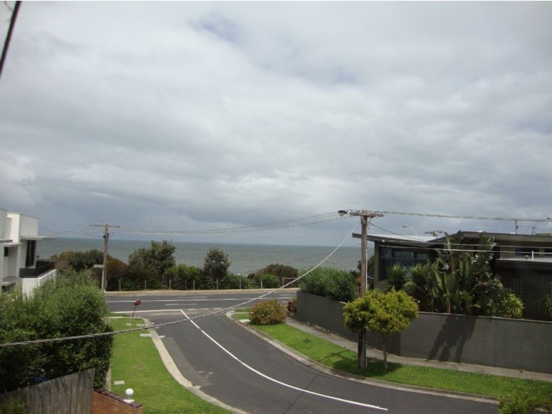 2 Coronet Street, Beaumaris VIC 3193