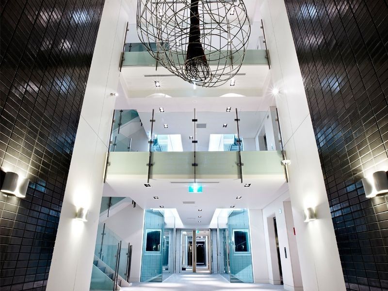 63/15 Beach Rd, Hampton VIC 3188