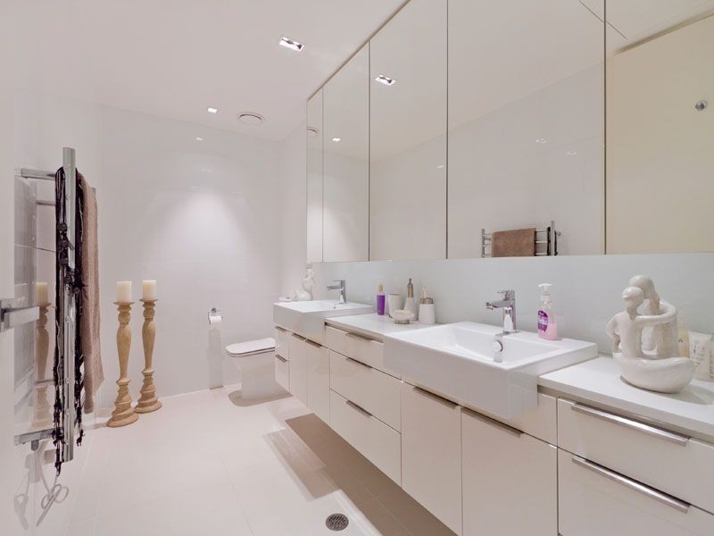 31/15 Beach Road, Hampton VIC 3188