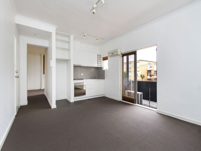 32/87 Alma Road, St Kilda VIC 3182