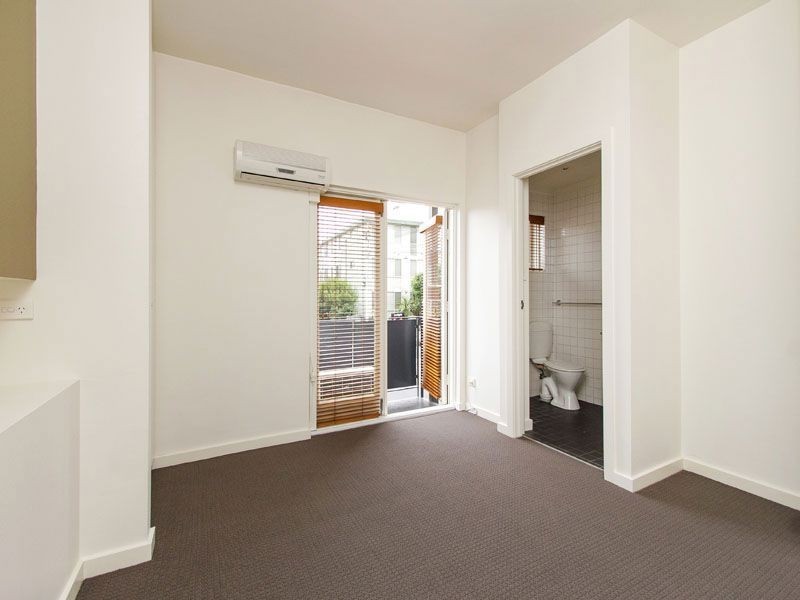 32/87 Alma Road, St Kilda VIC 3182