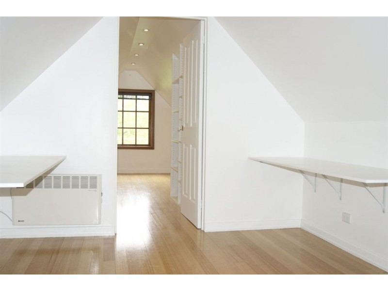 25 Canberra Street, Brighton East VIC 3187